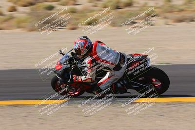 media/Oct-08-2022-SoCal Trackdays (Sat) [[1fc3beec89]]/Turn 9 Inside (10am)/